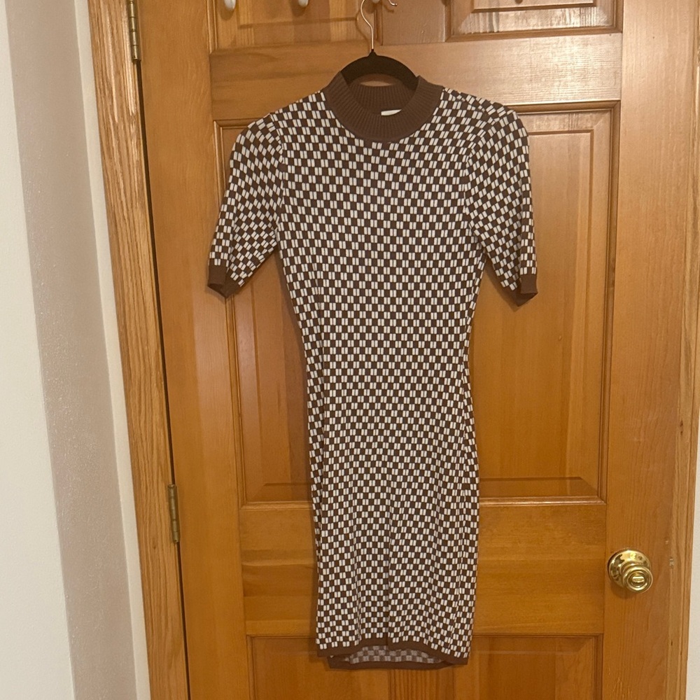 Abercrombie & Fitch Brown and White Checkered Dress Sz. XXS